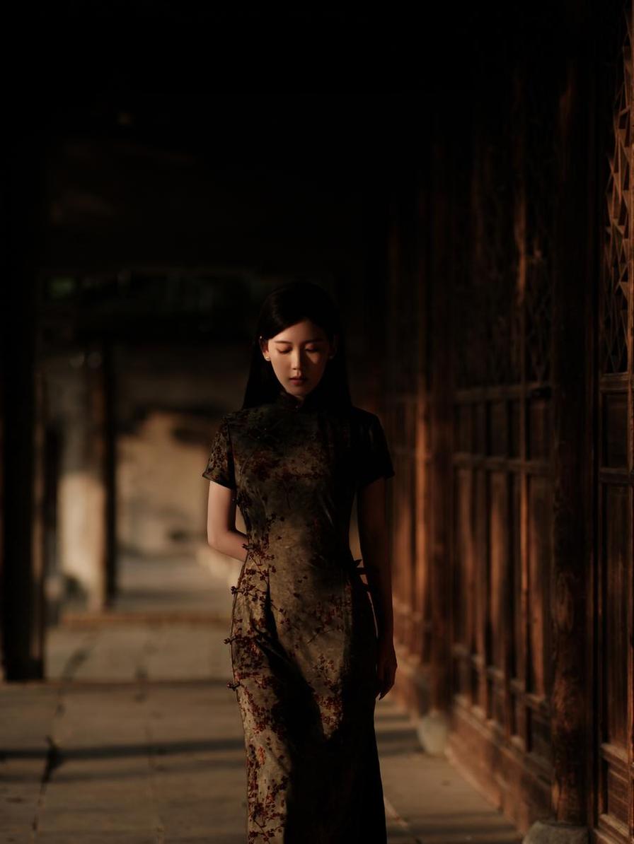 留住回忆，chloe霏霏霏百度网盘分享珍藏的照片赏析。