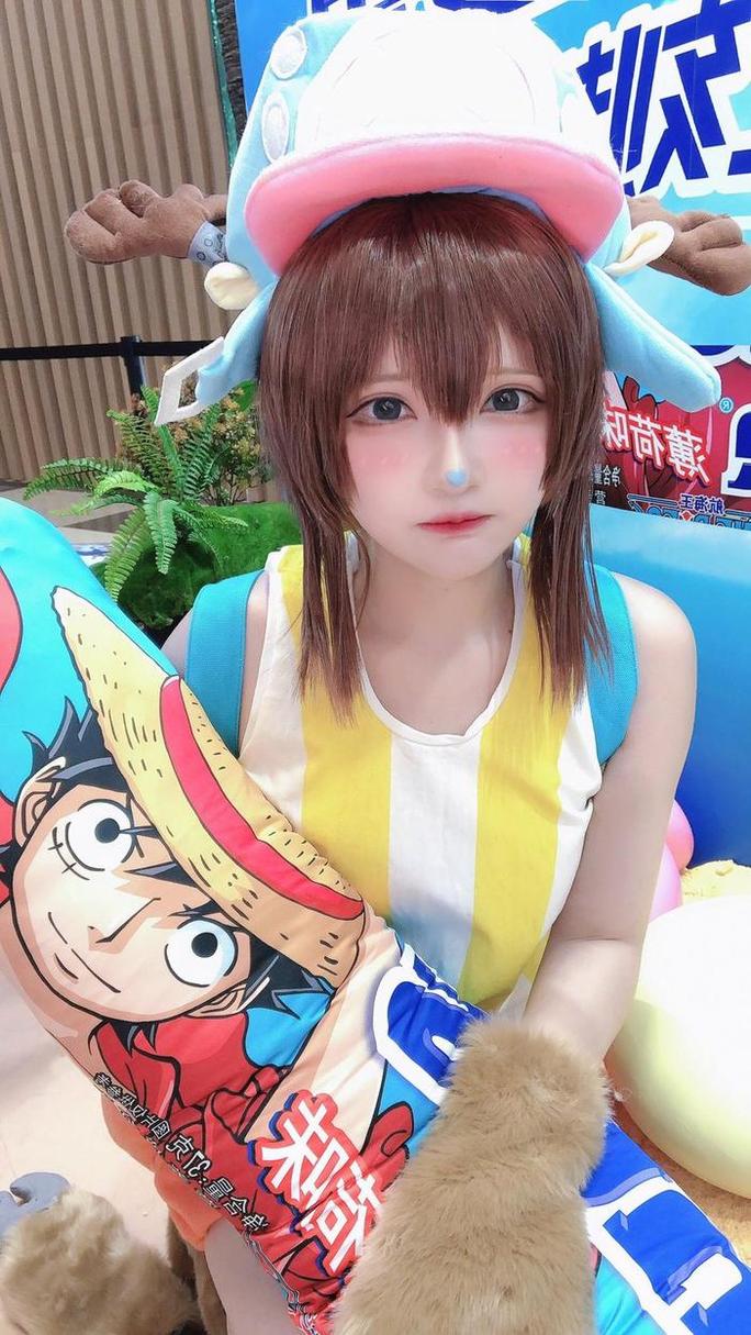 千夜未来的微博火影泳装cosplay：给你最震撼的cosplay体验