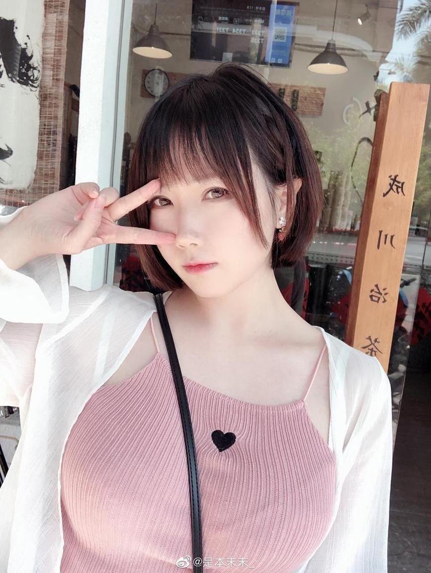 兼职coser是本末末线下的原创cos，绝不同质