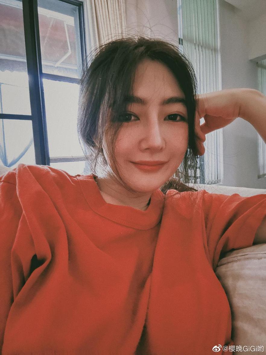 樱晚gigi清晨的卡布完美拍摄美图
