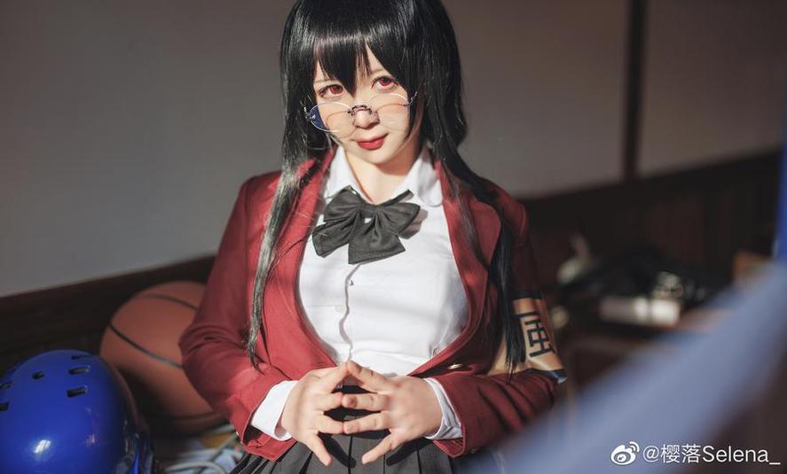 樱落酱w柴郡的美图分享：摄影达人的视角