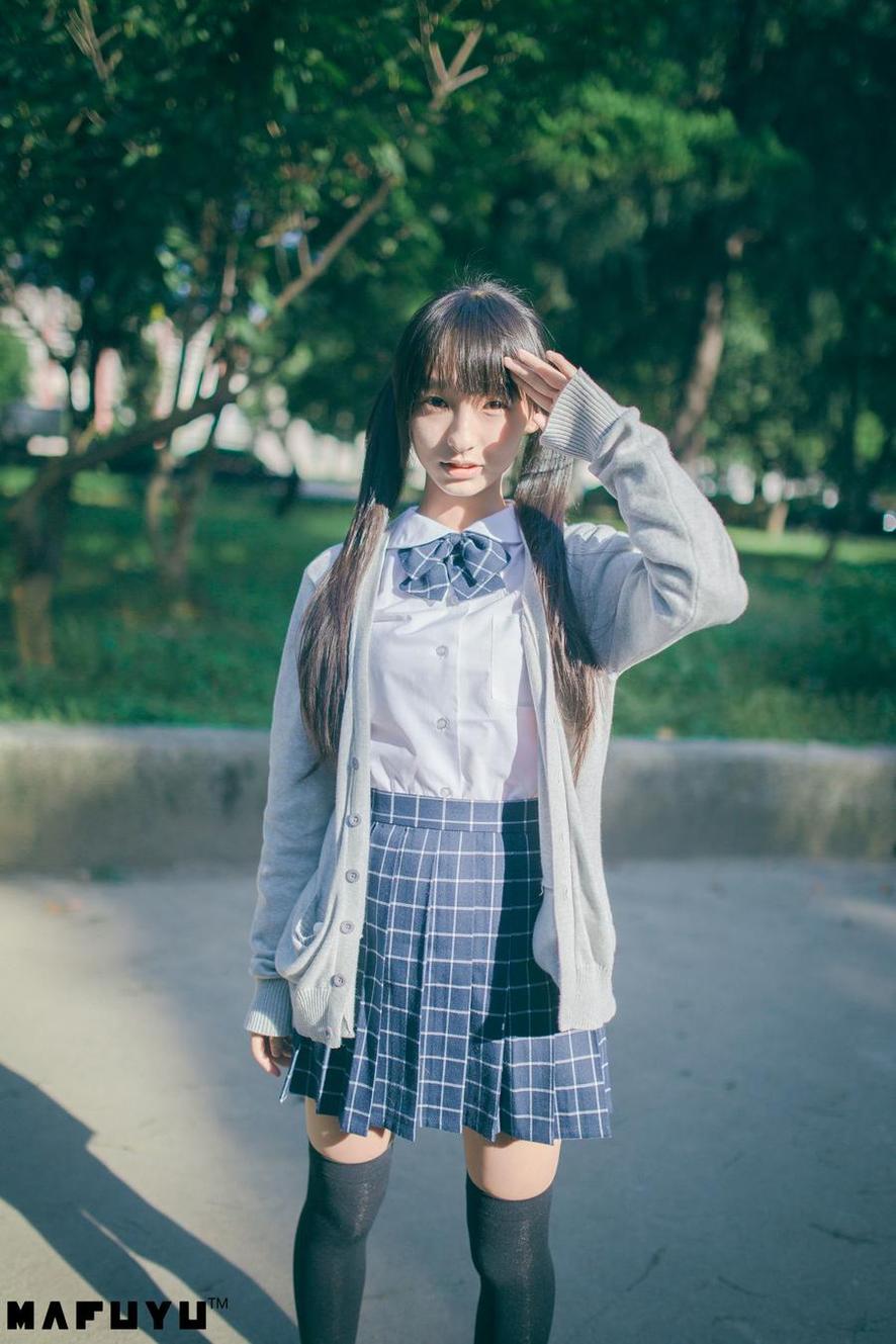 神乐坂真冬雪糕少女cosplay美图奉上，美到窒息
