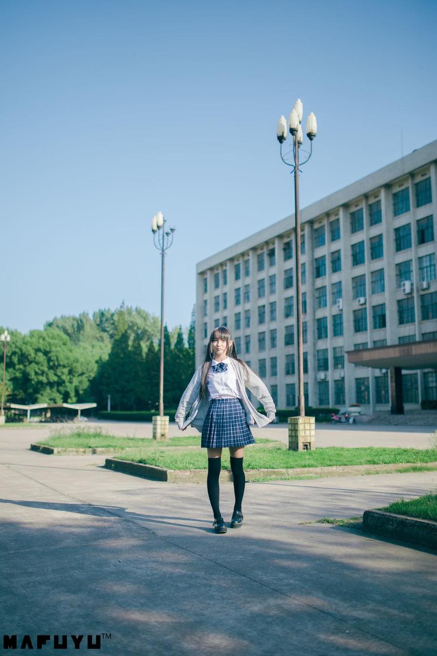 神楽坂真冬cos无删版，欣赏那些美好瞬间。