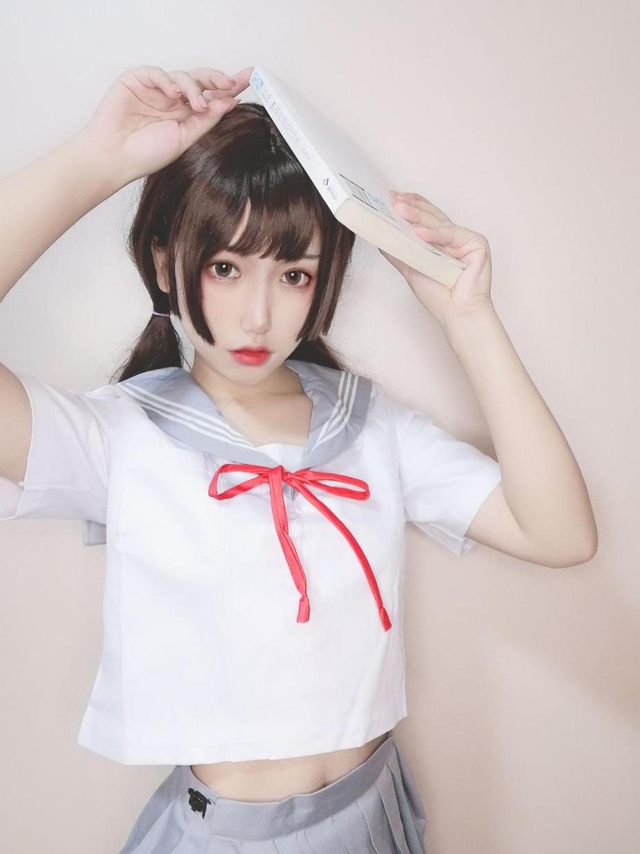 芋圆侑子的cos：复古时尚cosplay美图